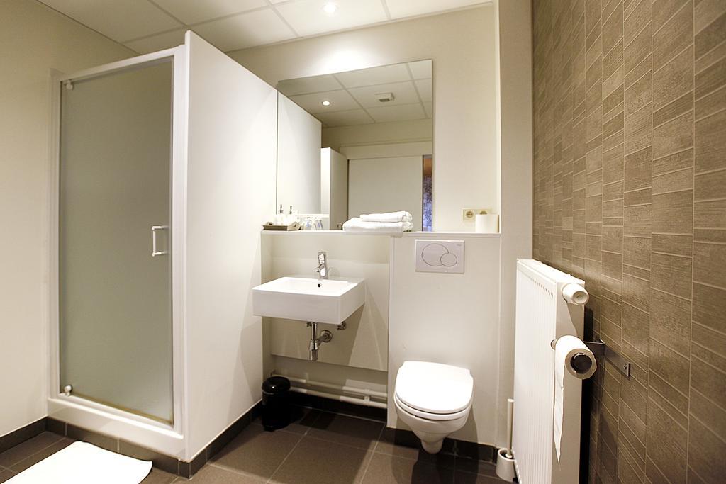 B&B Rouge E Blanc Meulebeke Quarto foto